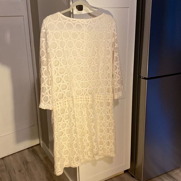 London Times Dress  - Picture 5 of 6